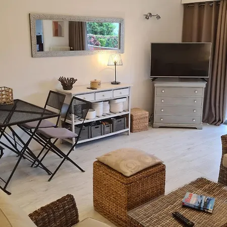 T2 De Vacances, Apartmán Antibes
