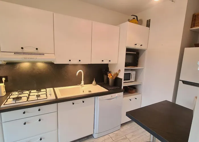 T2 De Vacances, * Antibes