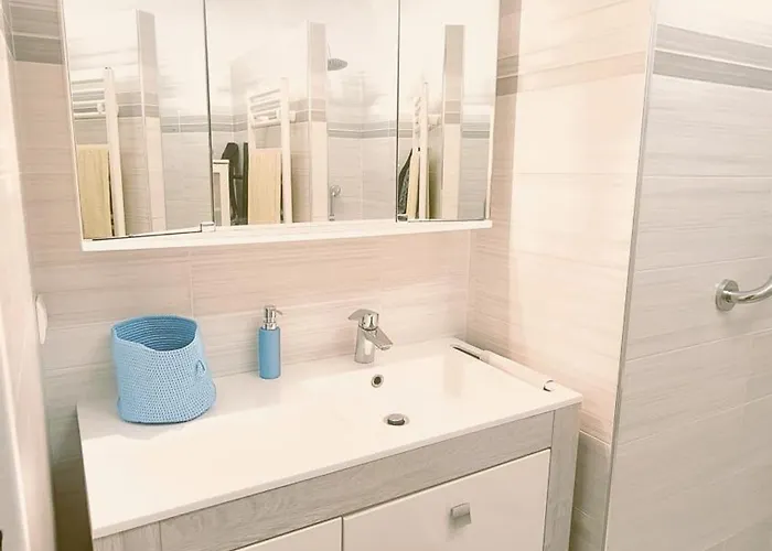 Apartamento T2 De Vacances, *