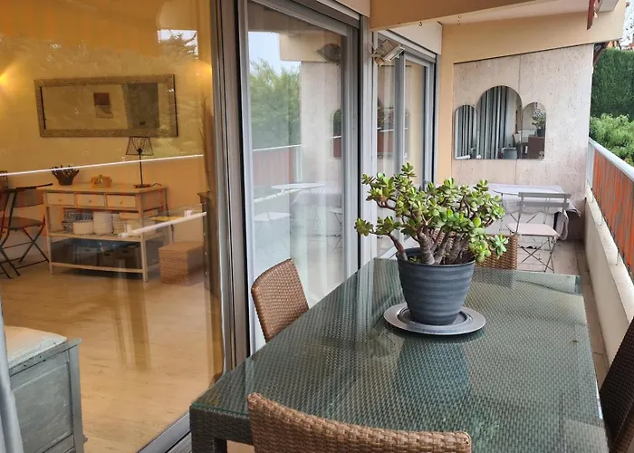 T2 De Vacances, Apartman Antibes